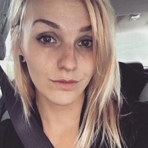 Meet your Posher, Chessa